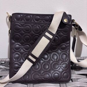 Elegant Brown Quilted Shoulder Bag